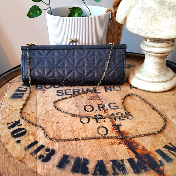 Vintage Leather Clutch/Crossbody Purse - Picture 2 of 8